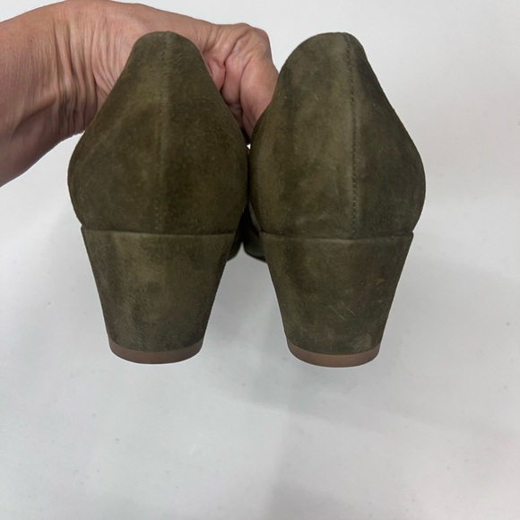 Vince New Barolo Olive Green Suede Wedge Heels Size 10 - Picture 6 of 8